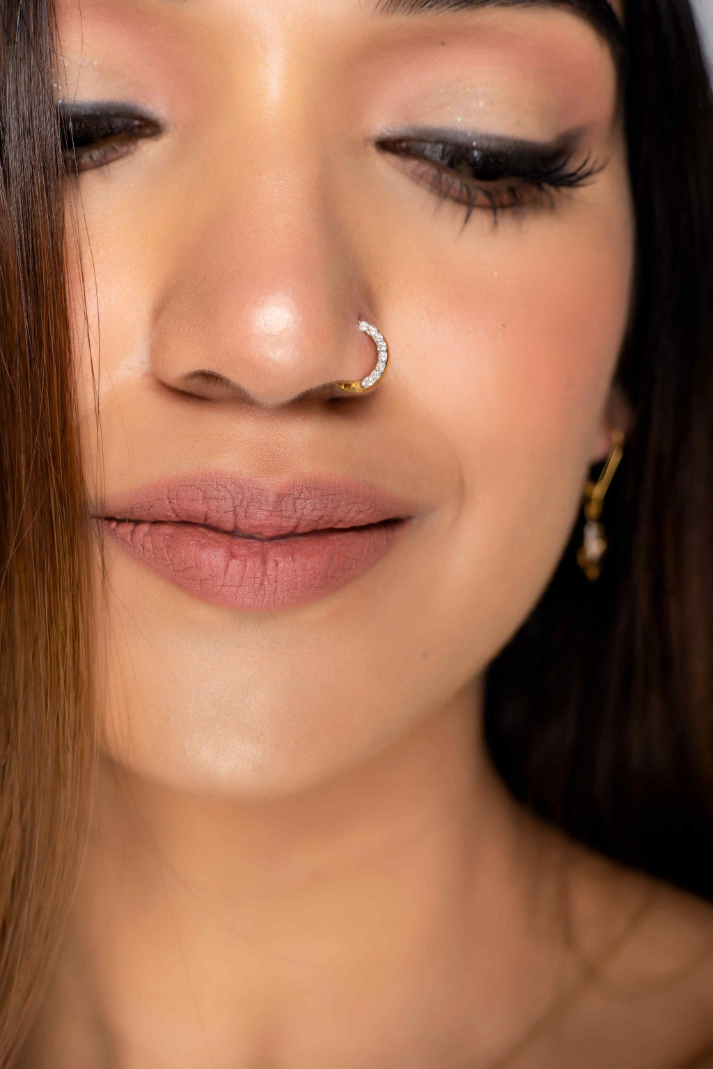 Side Diamonds Nose Ring