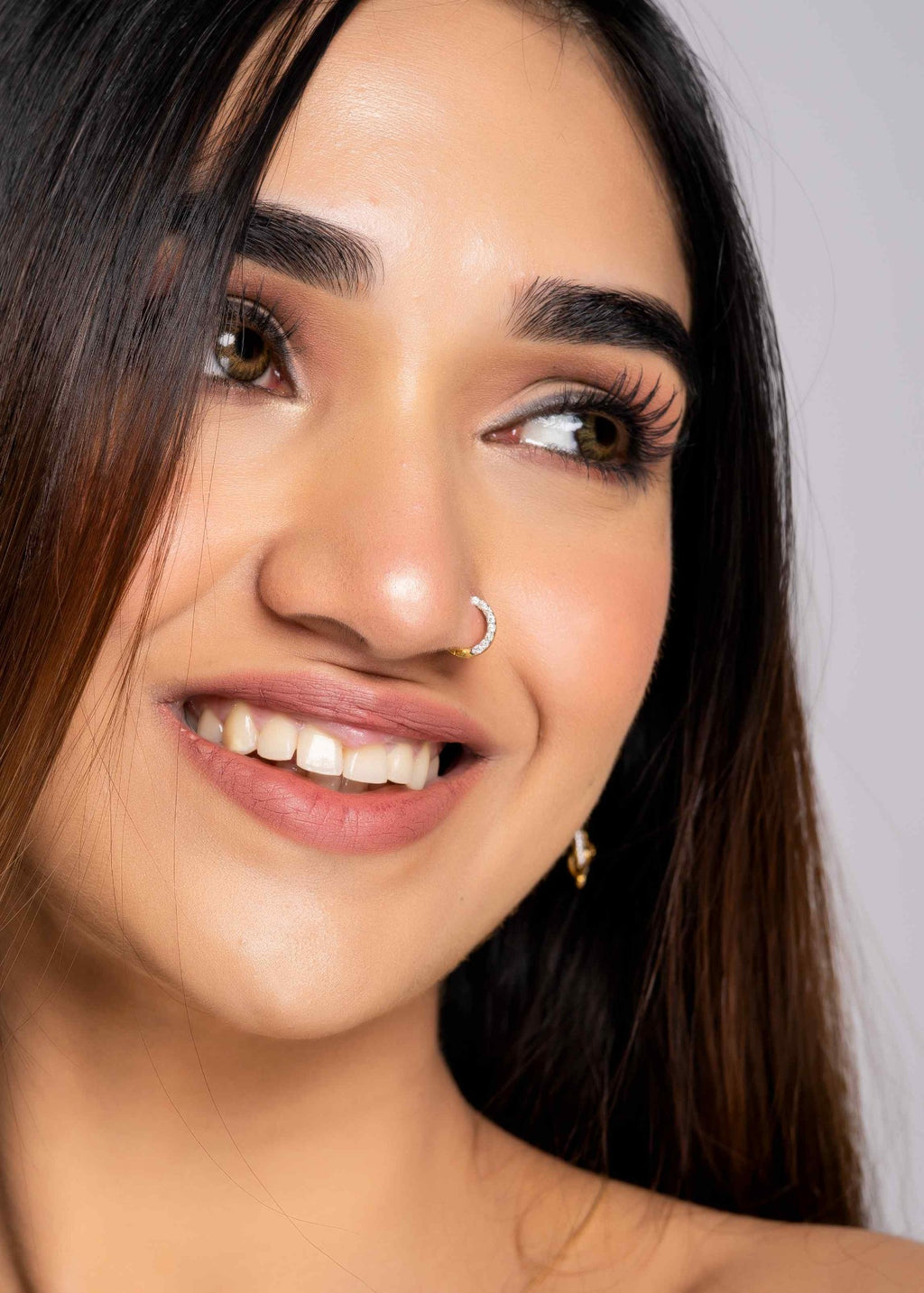 Side Diamonds Nose Ring