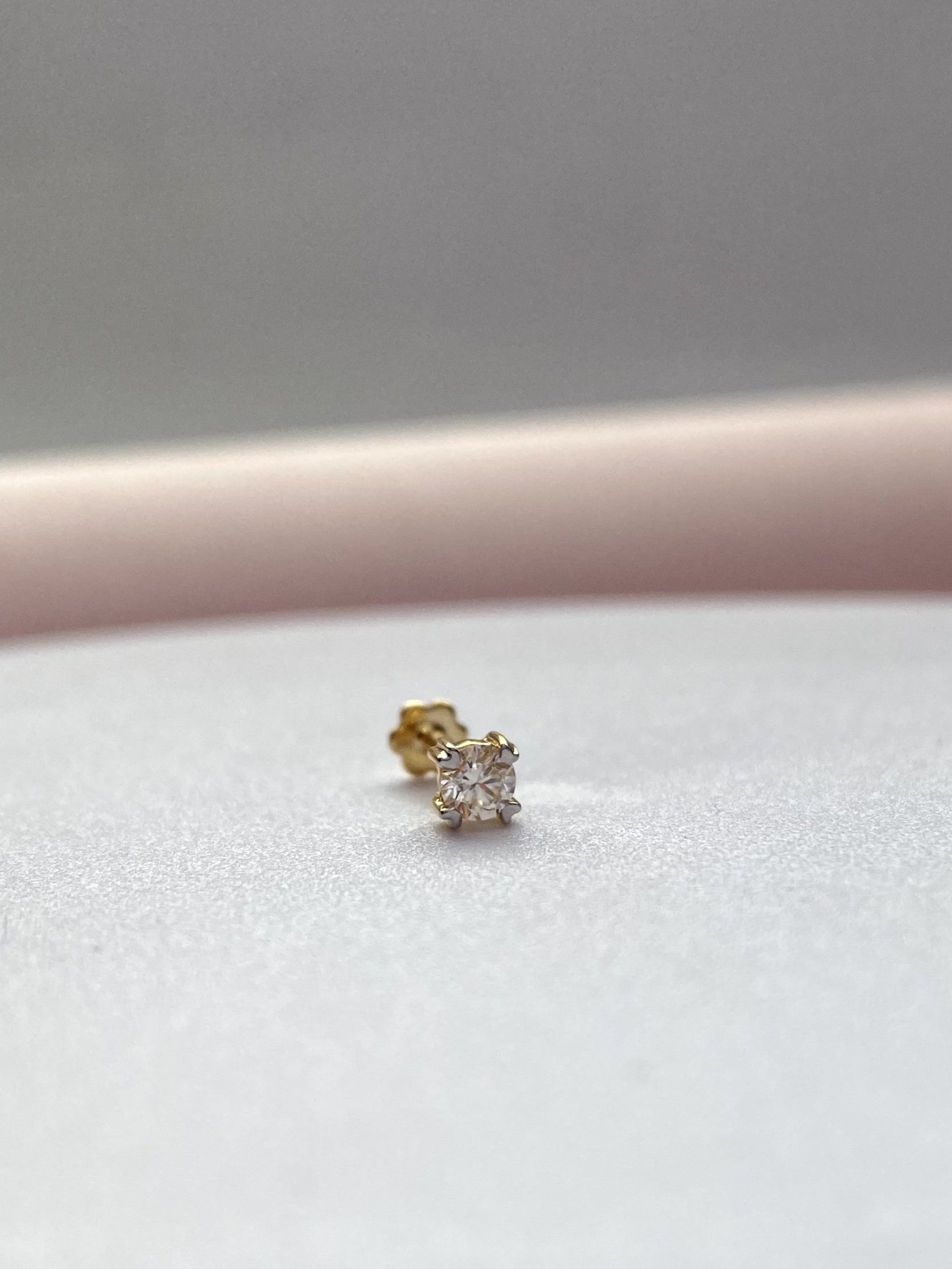 Heart Pronged Nose Stud