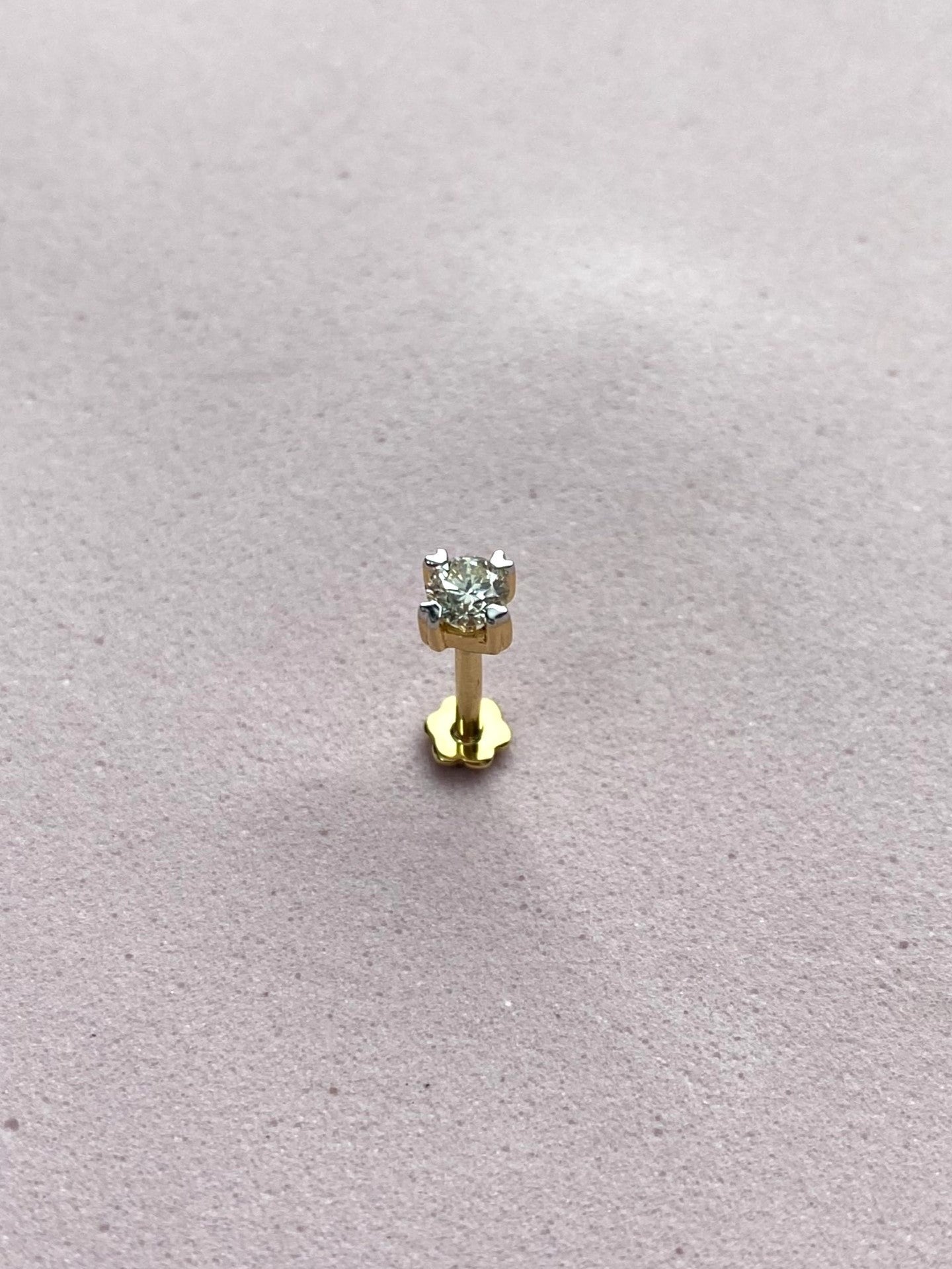 Heart Pronged Nose Stud