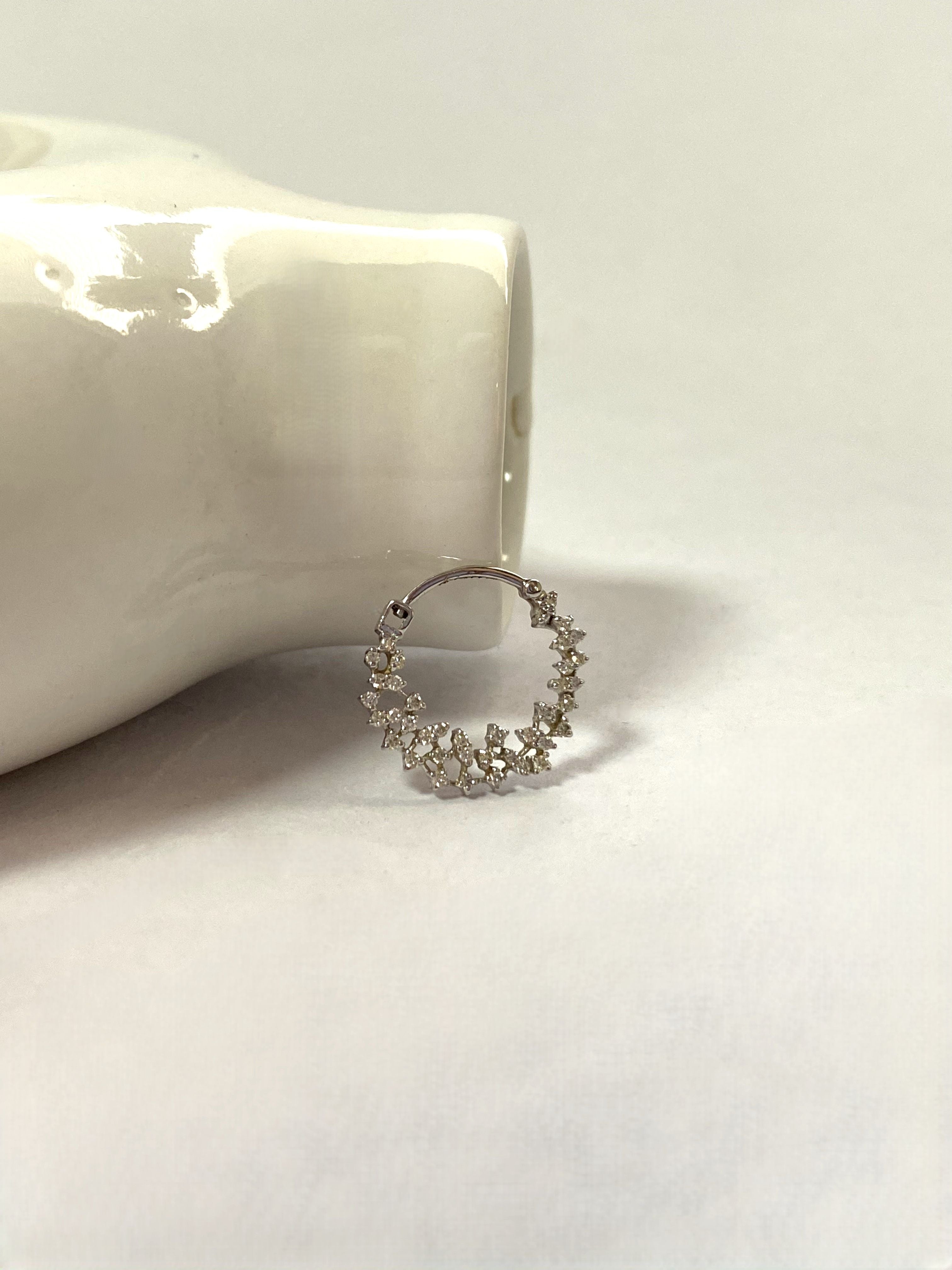 Scattered Diamond Nose Ring