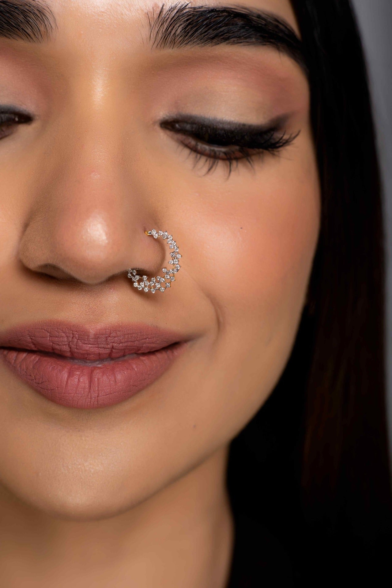 Scattered Diamond Nose Ring