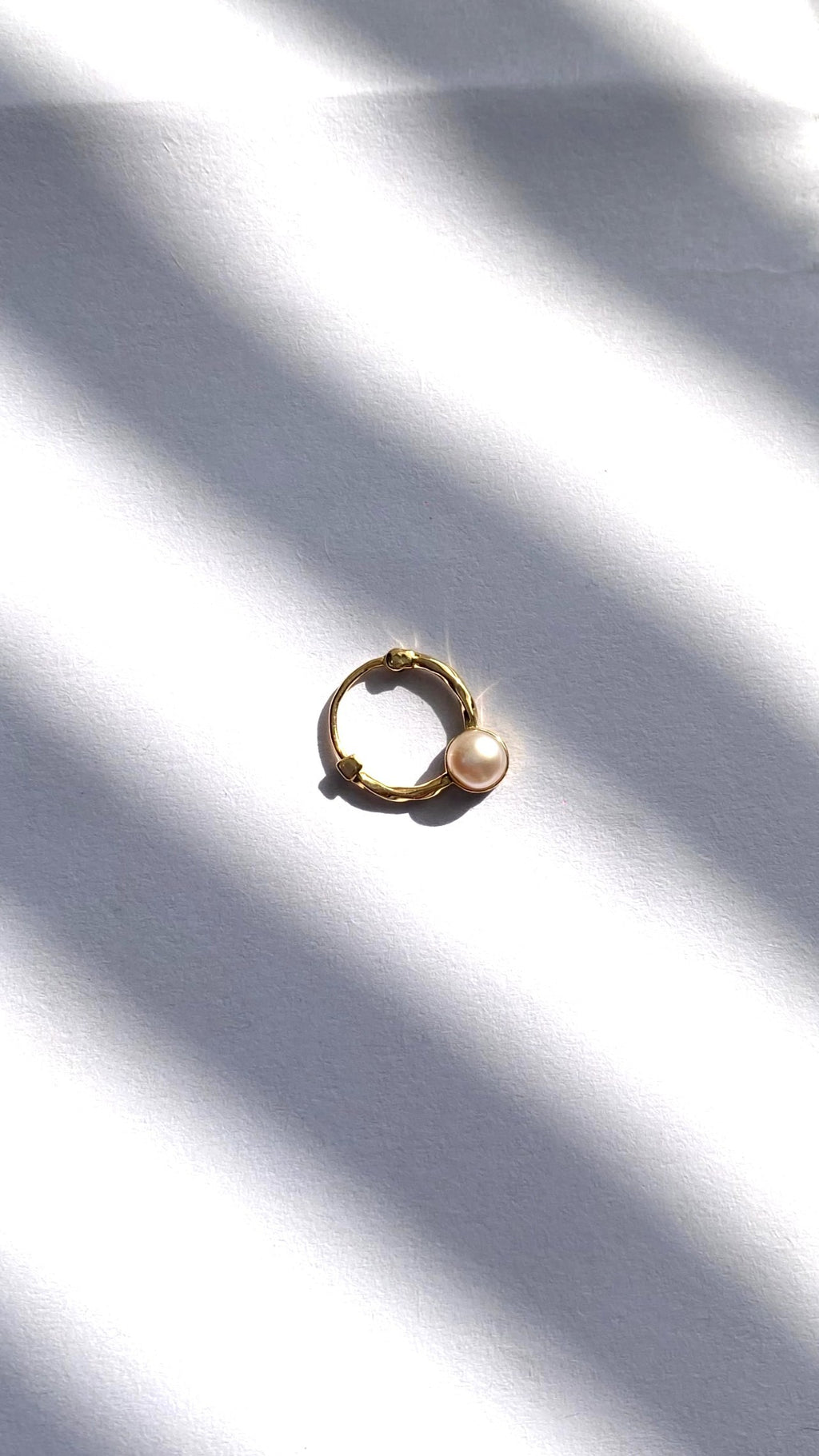 Twisted Pearl Septum Ring