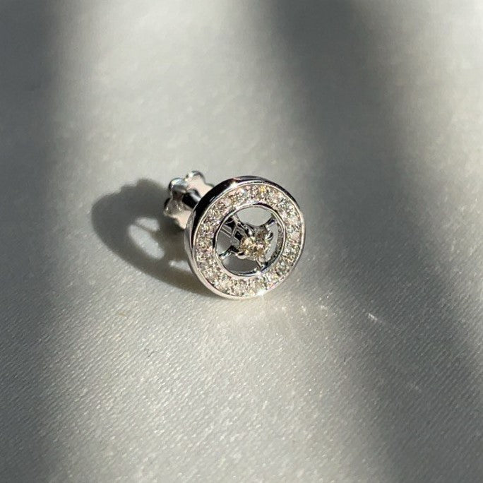 Debra Round Nose Stud