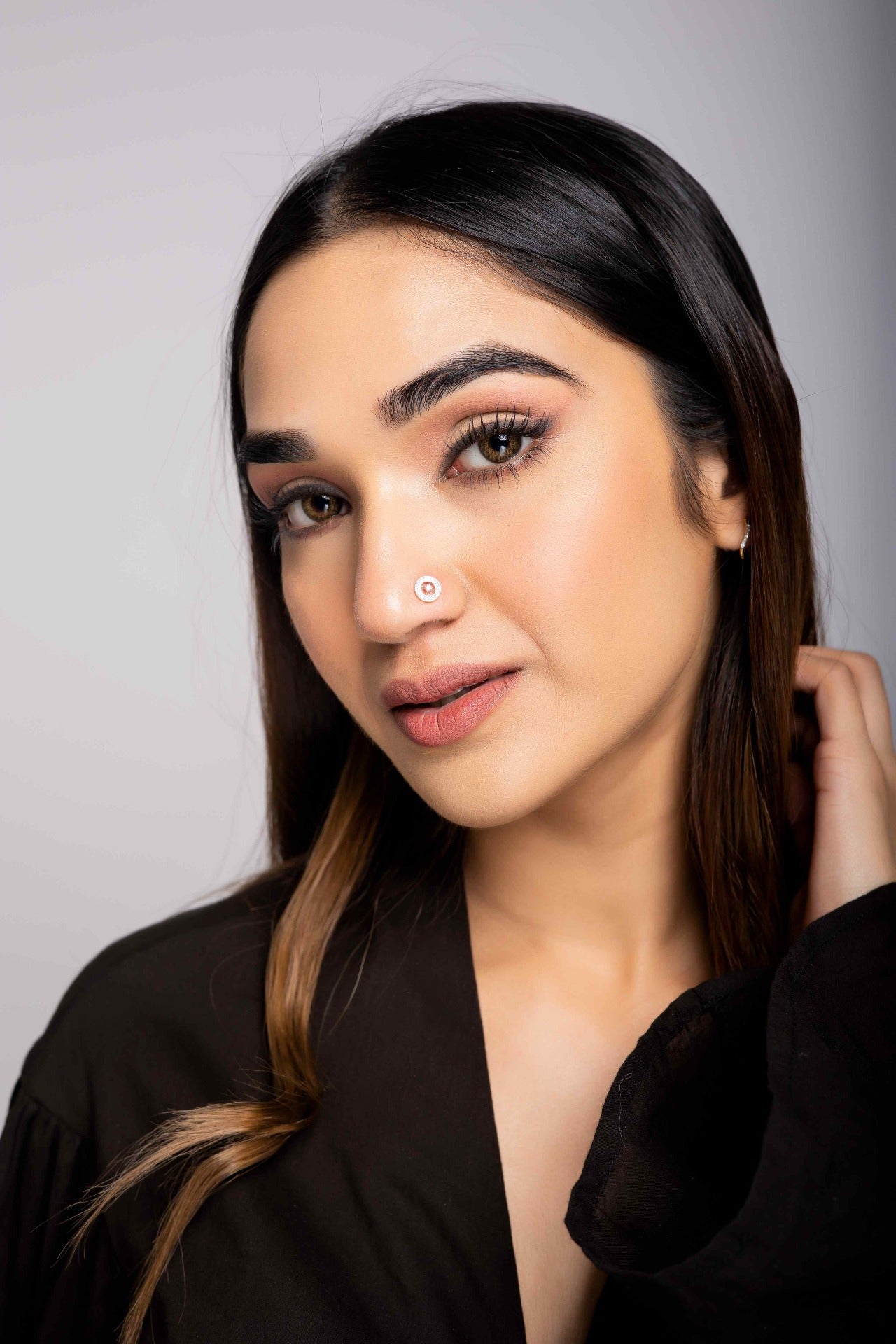 Debra Round Nose Stud