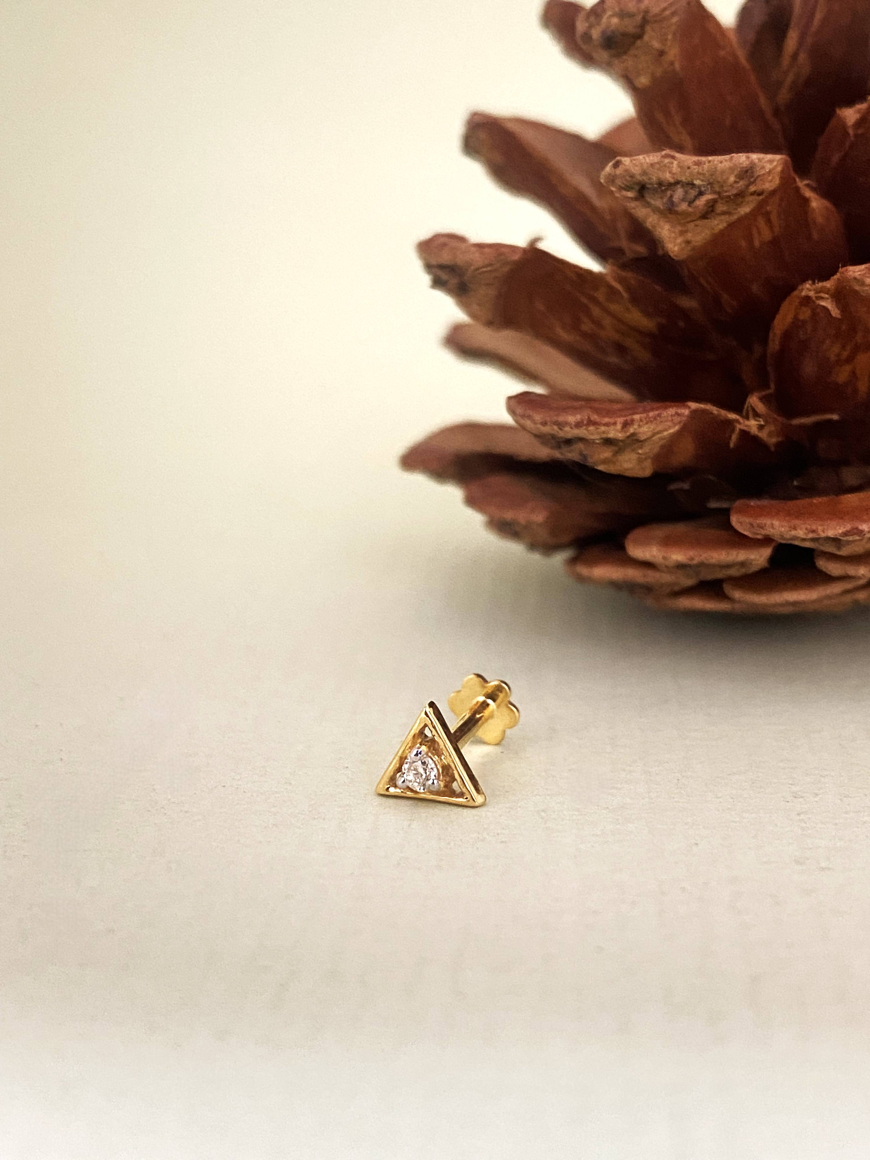 Trikona Nose Stud