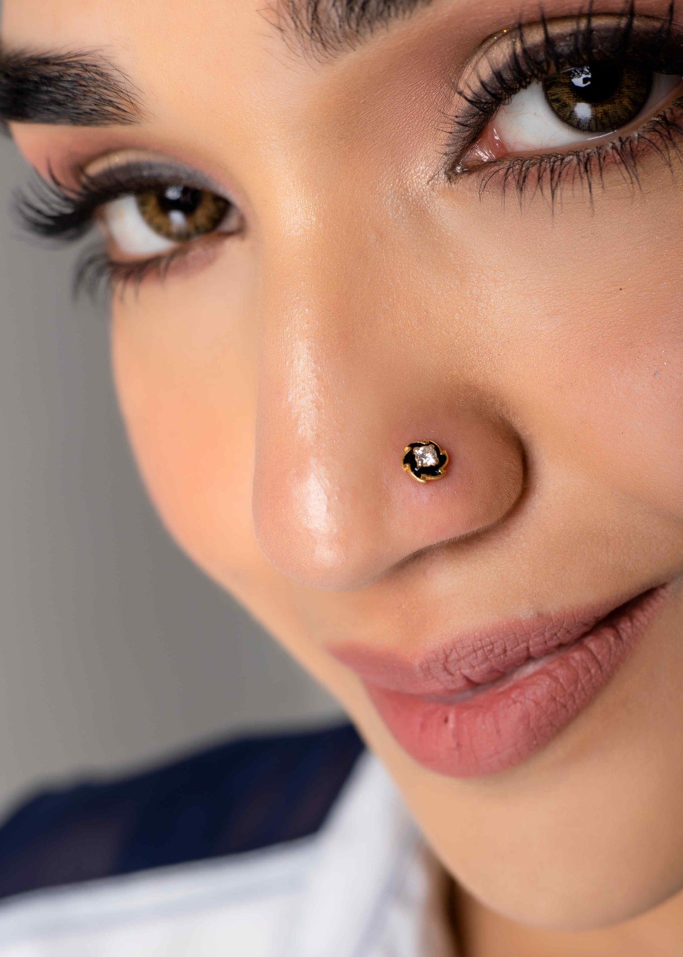 Spinning Disc Nose Stud