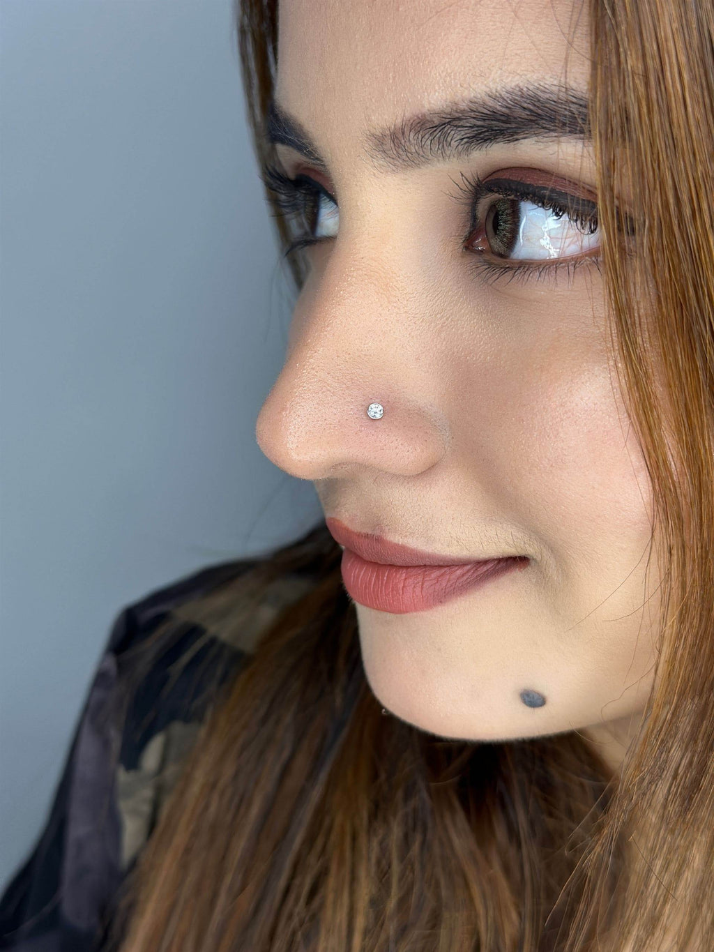 Bezel 5 Cent Nose Stud