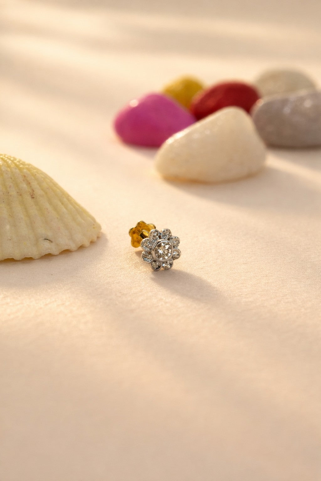 Helit Nose Stud