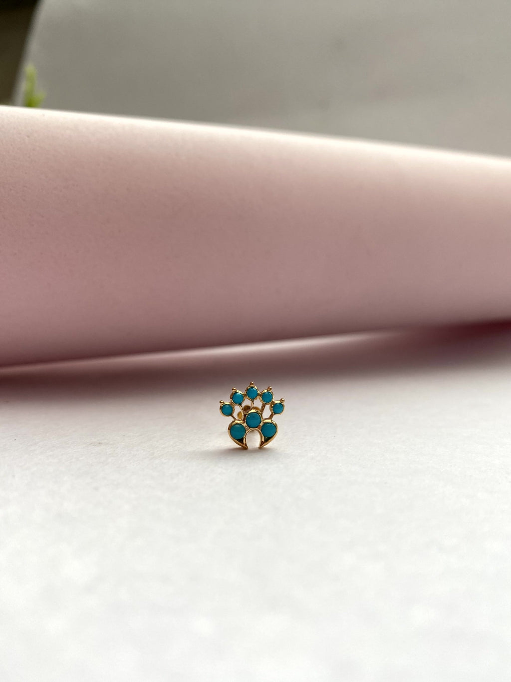Zinnia Turqoise Nose Stud