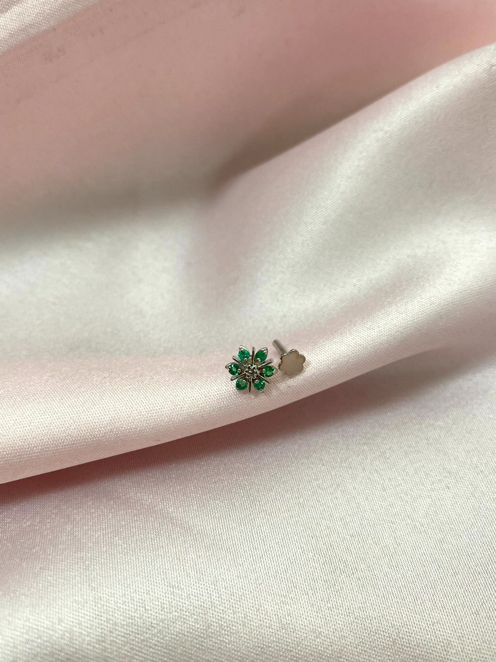 Sukanya Emerald Nose Stud