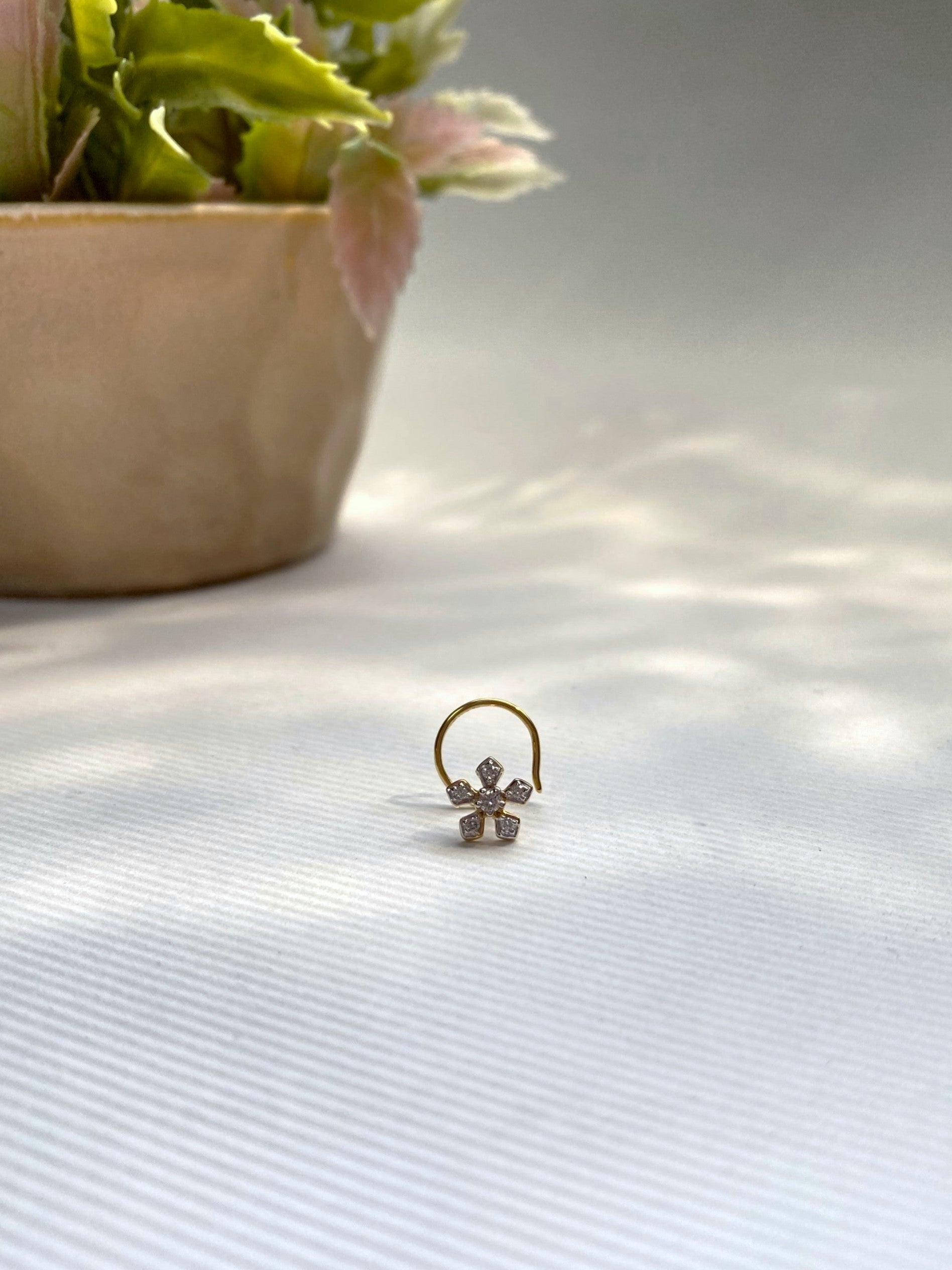 Blooming Floral Nose Pin