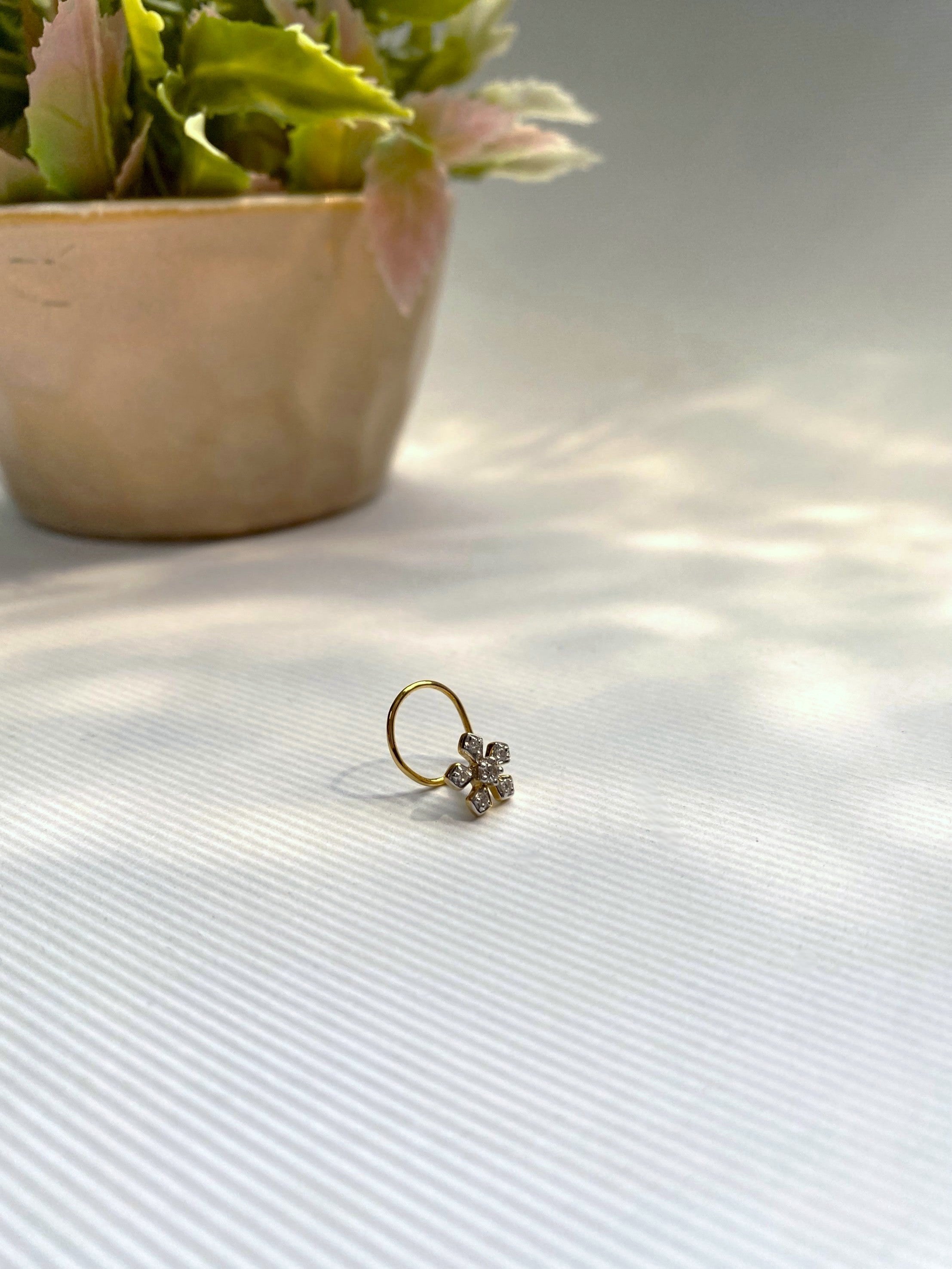 Blooming Floral Nose Pin