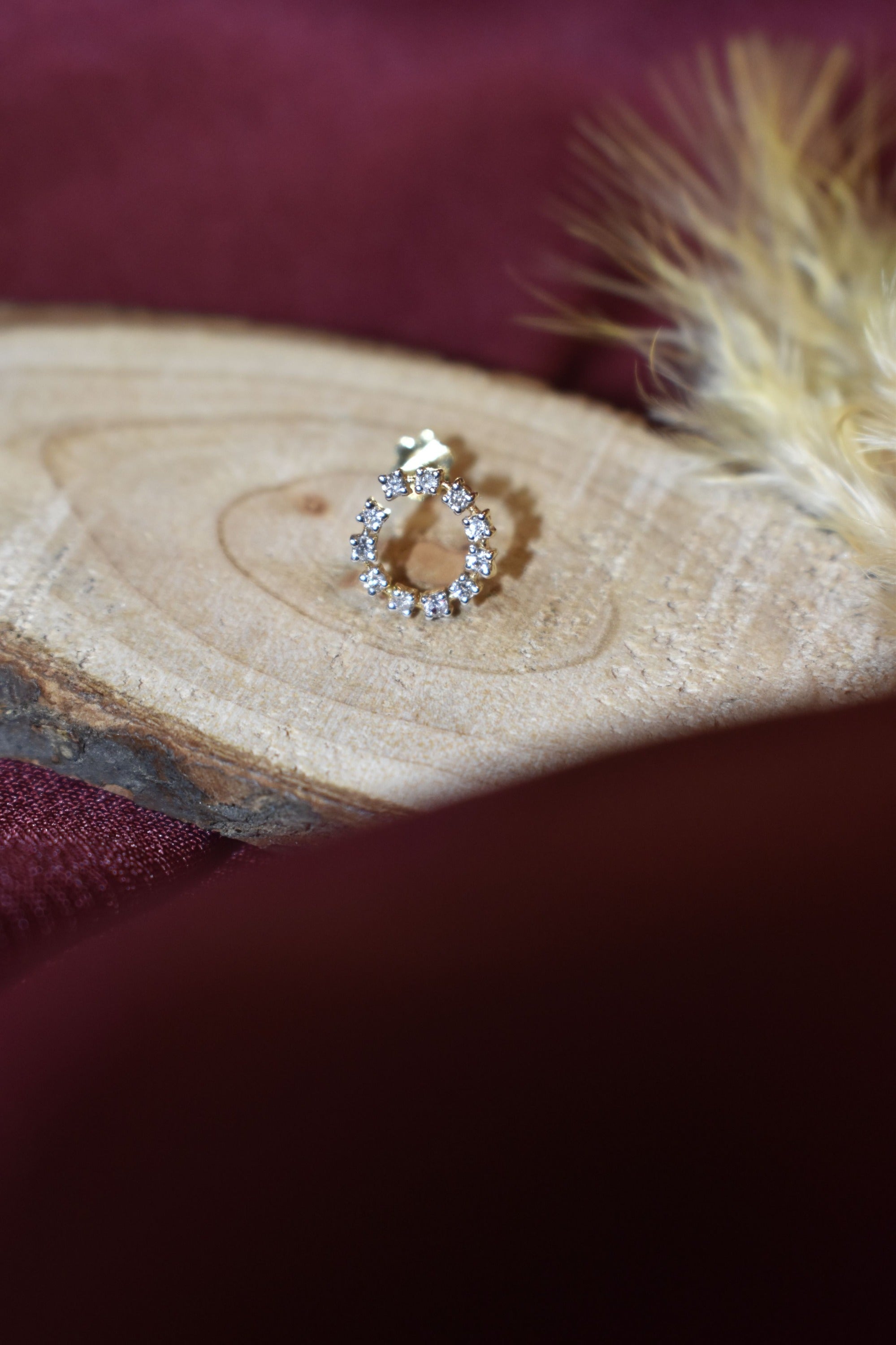 Aureole Nose Stud