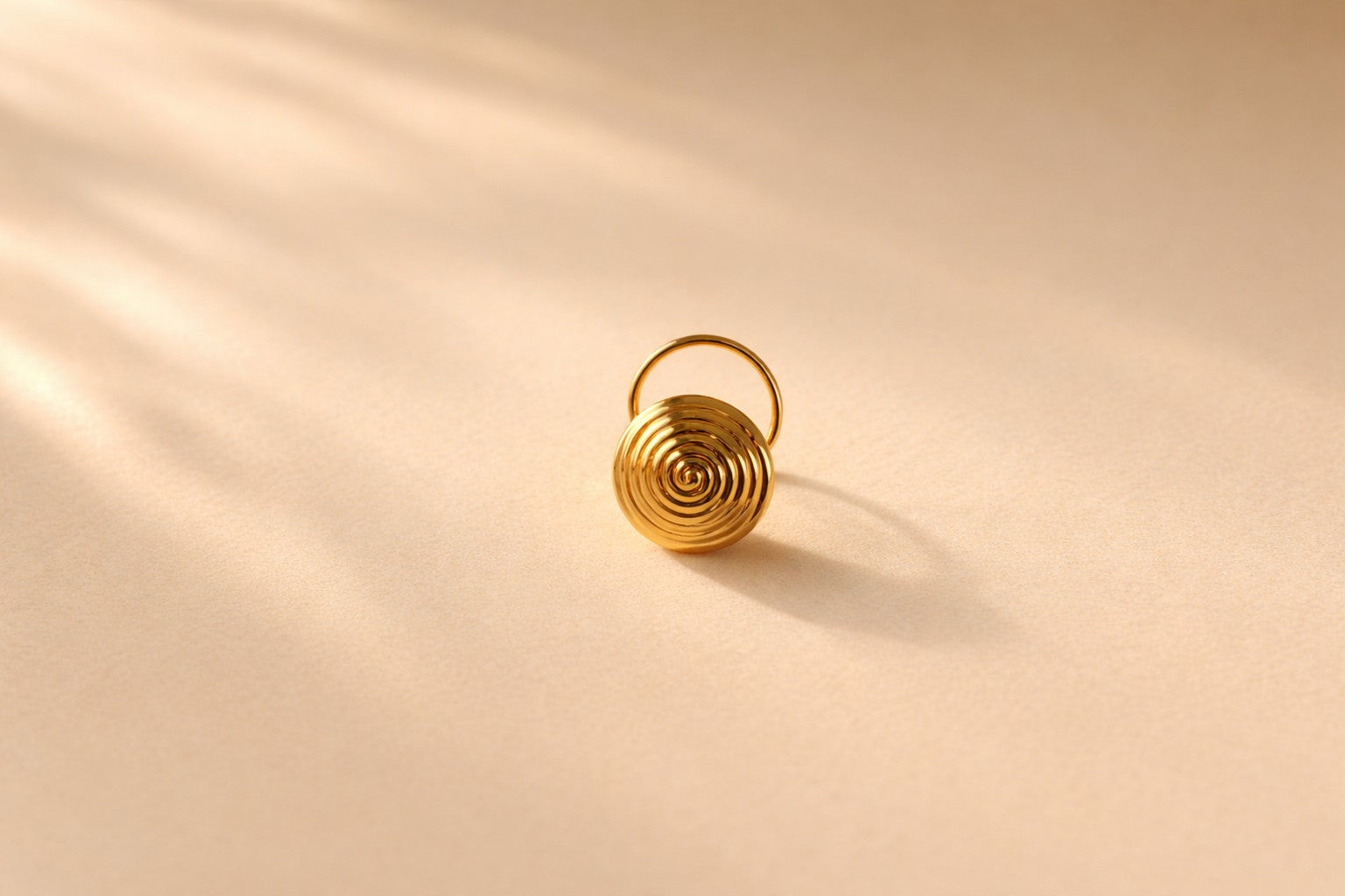Spiral Gold Nose Pin