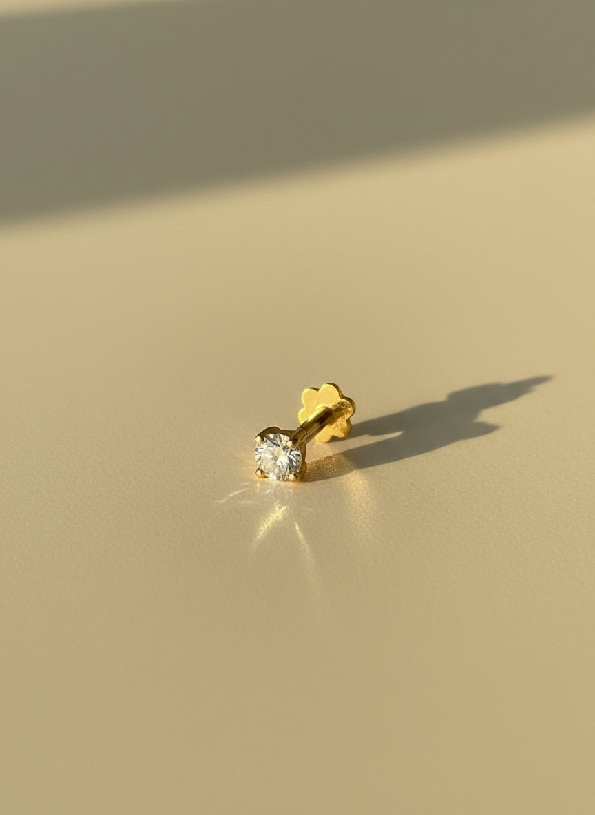0.10 Carat 4 Prongs Screw Nose Pin