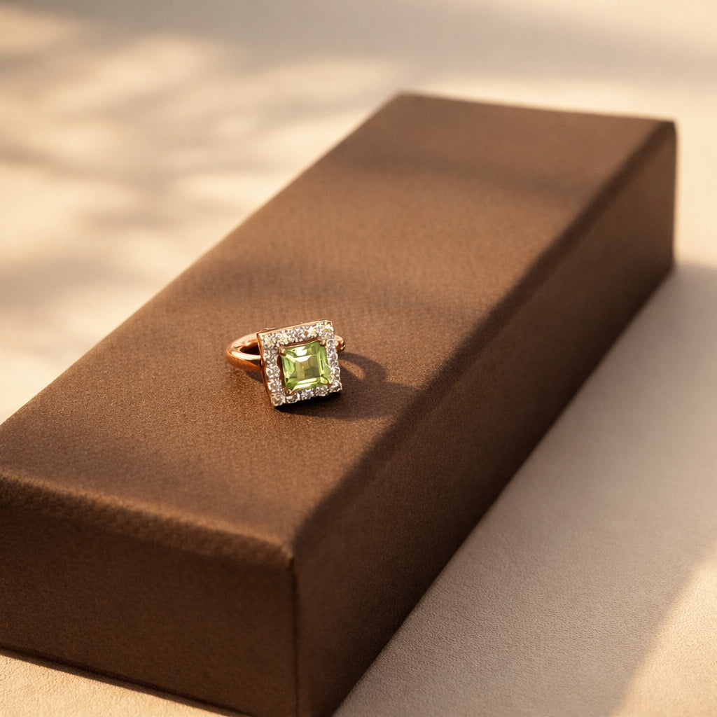 Pareva Peridot Nose Ring