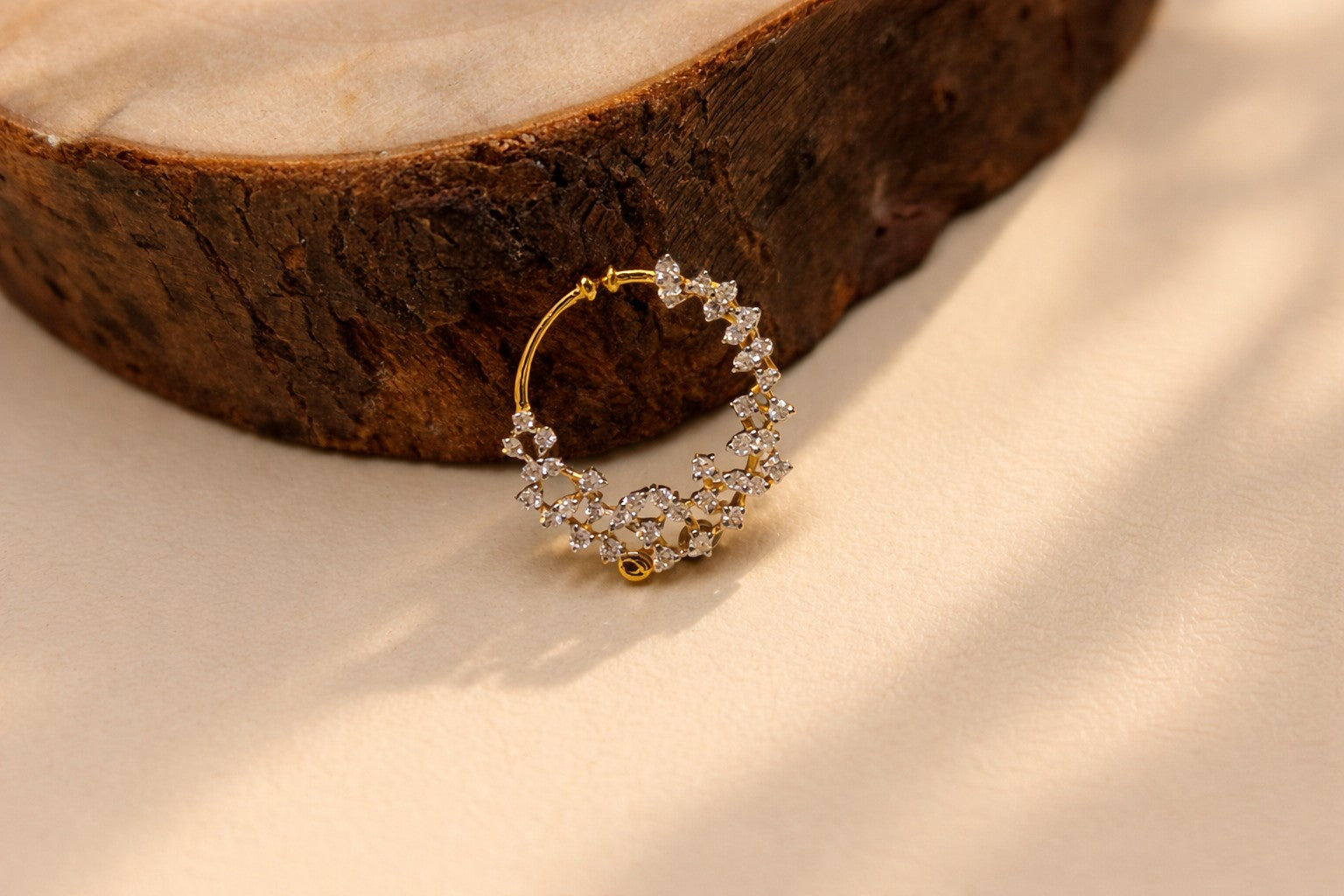Scattered Diamond Nosering (Non-Pierced)